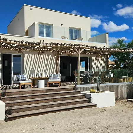 Unique En Front De Mer! Astrea Et Sa Piscine Villa