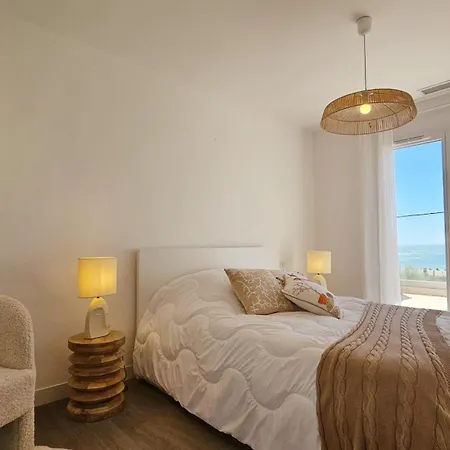 Unique En Front De Mer! Astrea Et Sa Piscine Frontignan