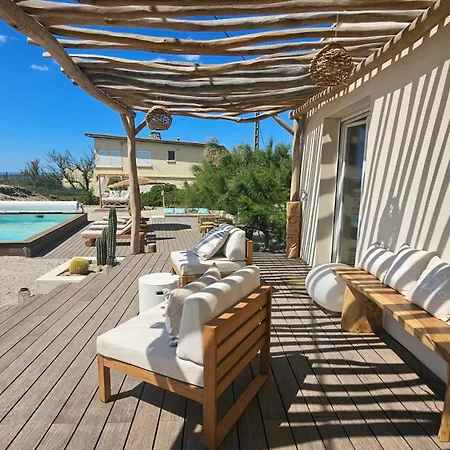 Villa Unique En Front De Mer! Astrea Et Sa Piscine *