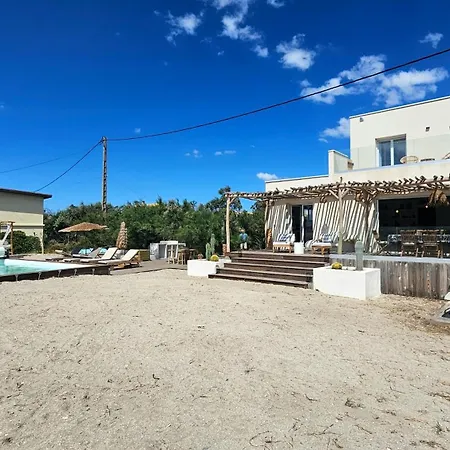 Villa Unique En Front De Mer! Astrea Et Sa Piscine *