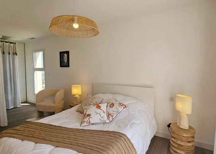 Unique En Front De Mer! Astrea Et Sa Piscine