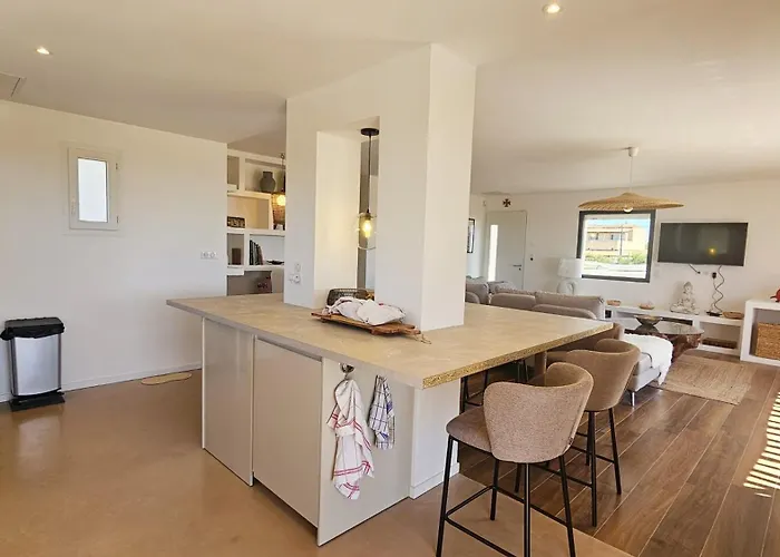 Unique En Front De Mer! Astrea Et Sa Piscine Фронтиньян