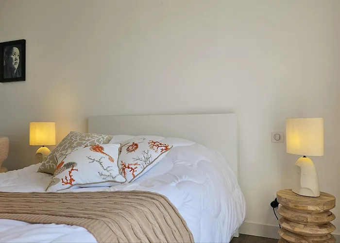 Unique En Front De Mer! Astrea Et Sa Piscine